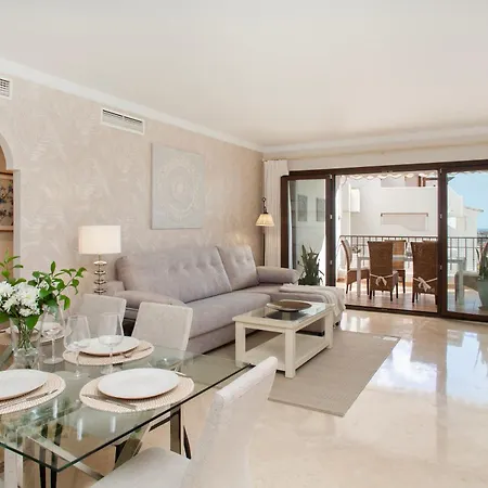 The Luxury Golf Paradise - 8 Pax Groups - Families Apartment Malaga