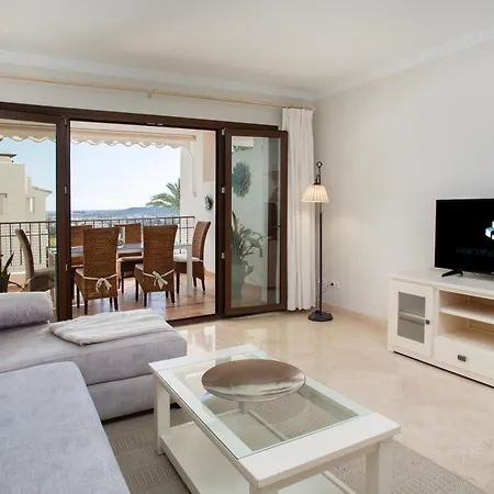 The Luxury Golf Paradise - 8 Pax Groups - Families Apartment