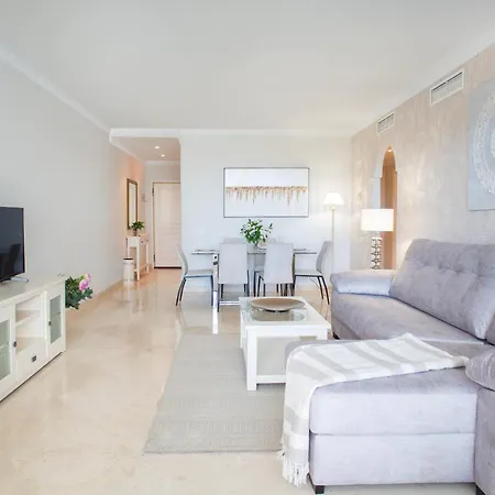 The Luxury Golf Paradise - 8 Pax Groups - Families Apartment *